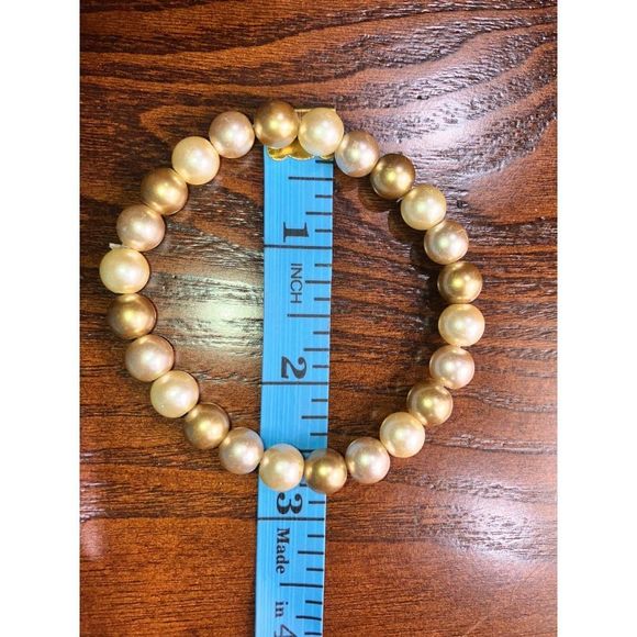 Homemade Faux Gold & Cream Colored Pearls Stretchy 2.75 Bracelet! - Picture 2 of 11